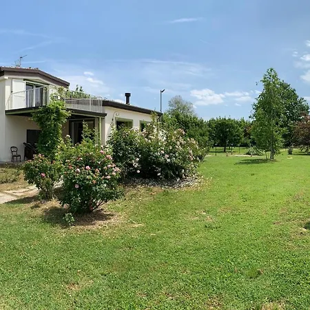 The Διαμέρισμα *