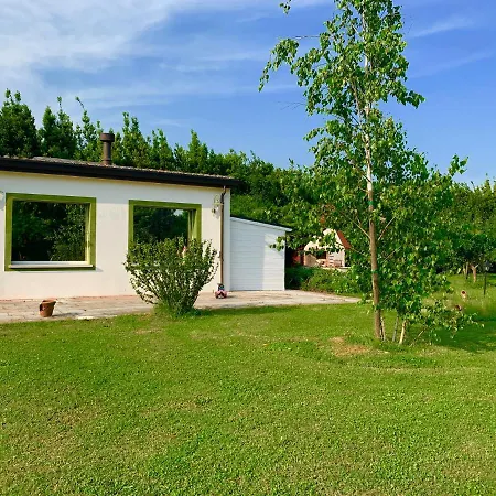 Διαμέρισμα The *